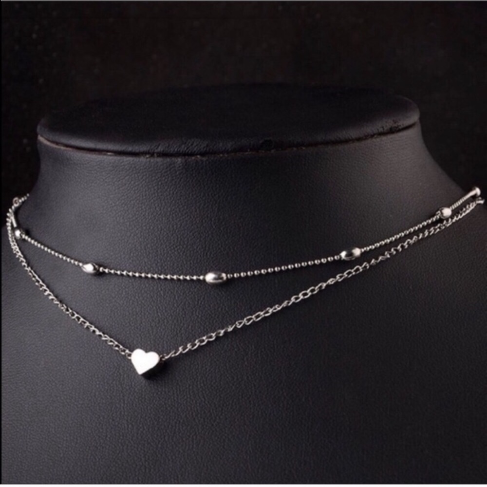 ⚜️𝟯𝟬%𝗢𝗙𝗙 𝗯𝘂𝗻𝗱𝗹𝗲𝘀 𝟯+⚜️ NEW 2 Layered Tiny Heart Charm Beaded Choker - Picture 12 of 15